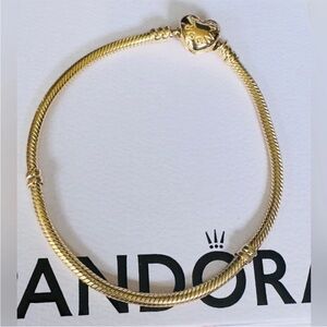 Authentic Pandora 14K Gold Moments Heart Clasp Snake Chain Bracelet 7.9 In